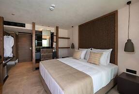 Nalu Resort & Spa
