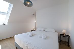 Apartment in Porspoder Near Plage du Bourg