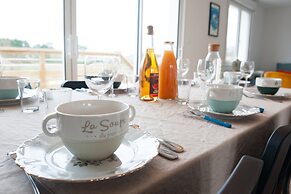 Holiday Home in Landeda Near Sandy Beaches