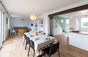 Holiday Home in Landeda Near Sandy Beaches