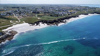 Holiday Home in Landeda Near Sandy Beaches