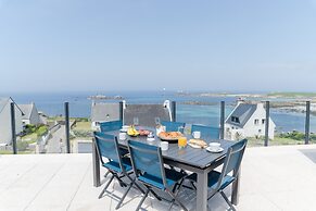 Apartment in Porspoder Near Plage du Bourg