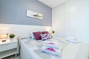 Stylish Beachfront Apartment in Ampuriabrava