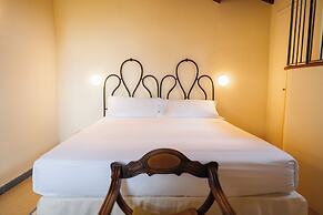 Rocca d'Orcia Suites and Villas