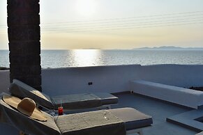 NORTHIA LUXURY VILLAS