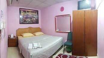 Al Funduq Motel 1