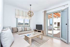 Villa Glyfada a Private Fully Equipped gem