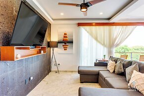 Jungle & Ocean View Condos