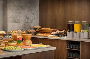 La Quinta by Wyndham Batumi