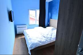 Easy Apartments