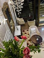 Lucid Otel