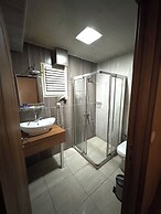 Lucid Otel