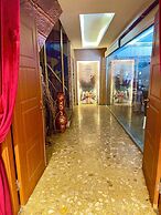 Lucid Otel