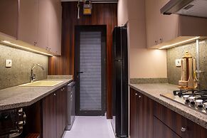 89B-106  Lake View Residence