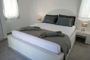 Afroditi Studios & Villas