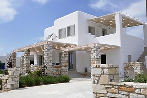 Afroditi Studios & Villas