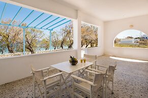 Afroditi Studios & Villas