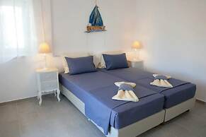 Afroditi Studios & Villas