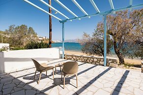 Afroditi Studios & Villas