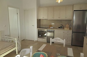 Afroditi Studios & Villas