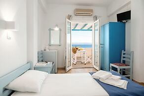 Afroditi Studios & Villas