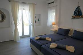 Afroditi Studios & Villas
