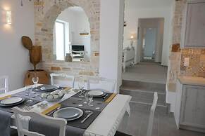 Afroditi Studios & Villas