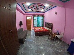 UTTAM STAY