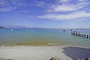 Specchio sul Lago