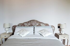 Castravalva Villa by Rent all Como