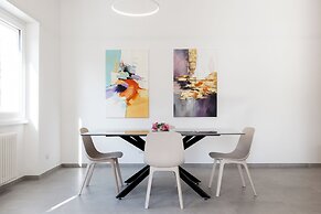 Domus Solis in Rome With 2 Bedrooms and 2 Bathrooms