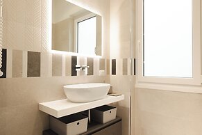 Domus Solis in Rome With 2 Bedrooms and 2 Bathrooms
