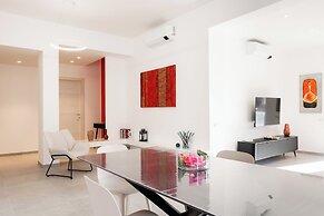 Domus Solis in Rome With 2 Bedrooms and 2 Bathrooms