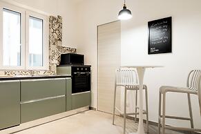 Domus Solis in Rome With 2 Bedrooms and 2 Bathrooms