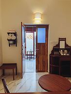 Bel Abri Colonial Living