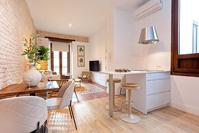 Genteel Home Santas Patronas