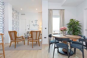 Genteel Home Teodosio