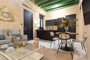 Genteel Home Acetres