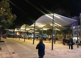 Sunny Coastal Retreat for 4