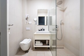 Hotel Invictus