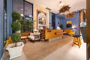 Hotel Invictus