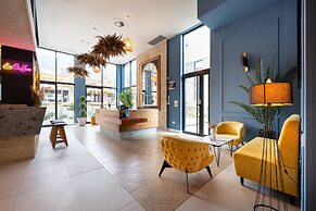 Hotel Invictus