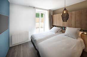 Apartment in Landeda With Beachfront Views
