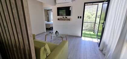HUACO LODGE