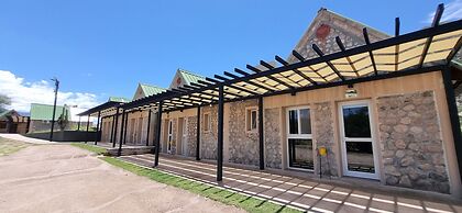 HUACO LODGE