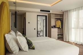 The MN56 Hotel