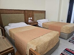Summit Hotel