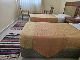 Summit Hotel