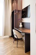 RossoVino Milano Boutique