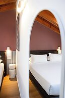 RossoVino Milano Boutique